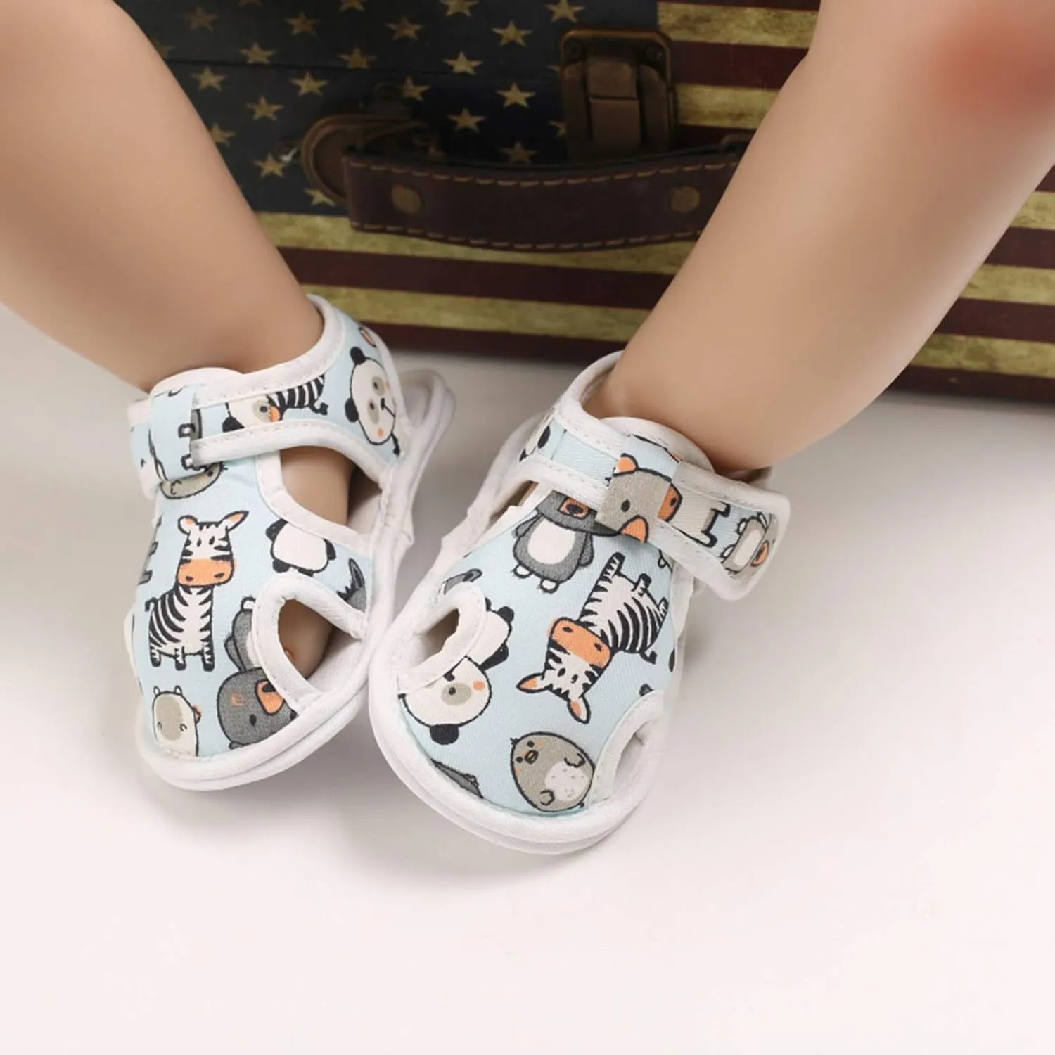 Baby Shoes That Make Noise Shoes Kids Boys First Non-Slip Girls Baby Cute Walking Cartoon Tie Toddler Sneakers