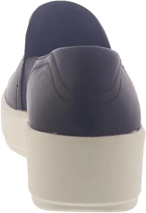 Clarks Women's Layton Band Sneaker