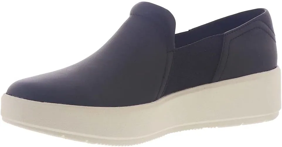 Clarks Women's Layton Band Sneaker