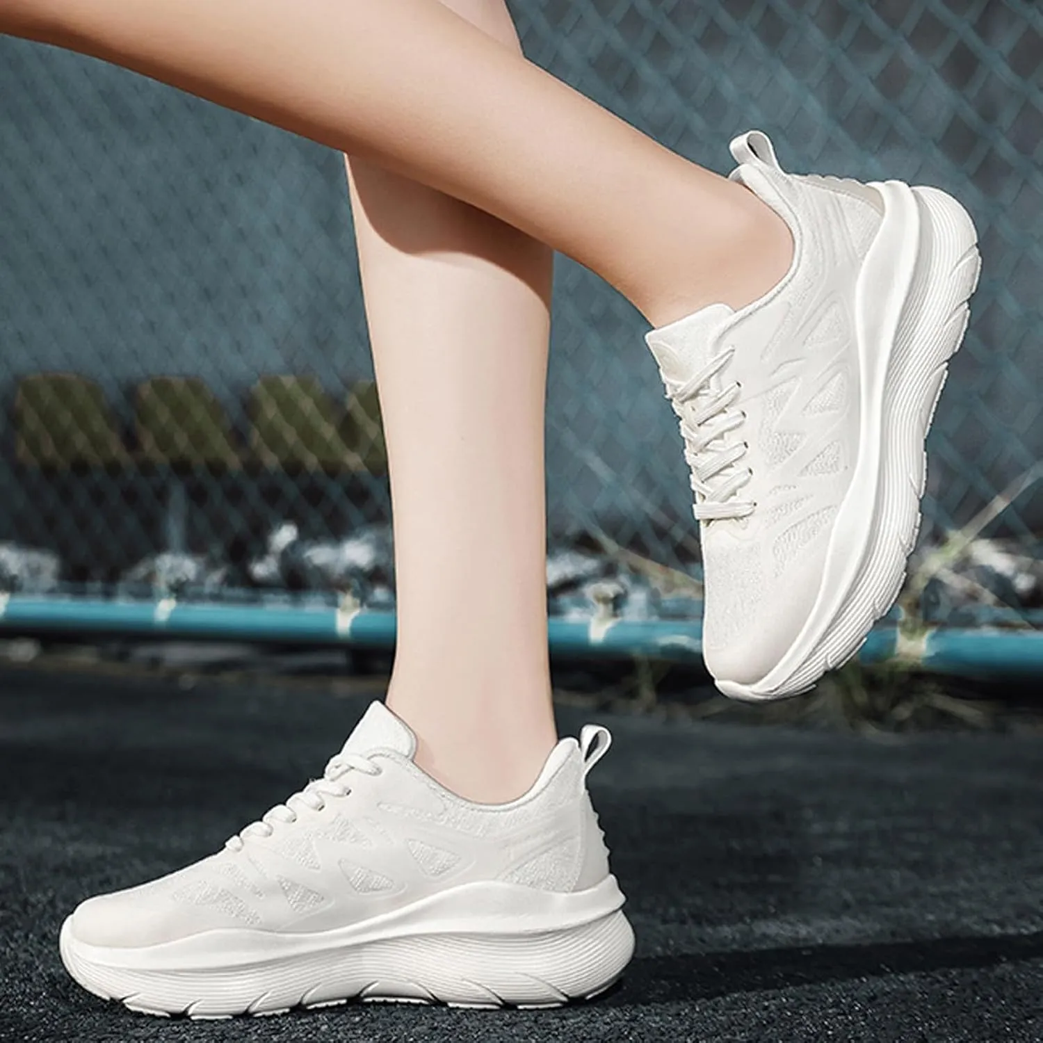 Couples Fashion Mesh Solid Color Breathable Sneakers Temperament Comfortable Running Shoes