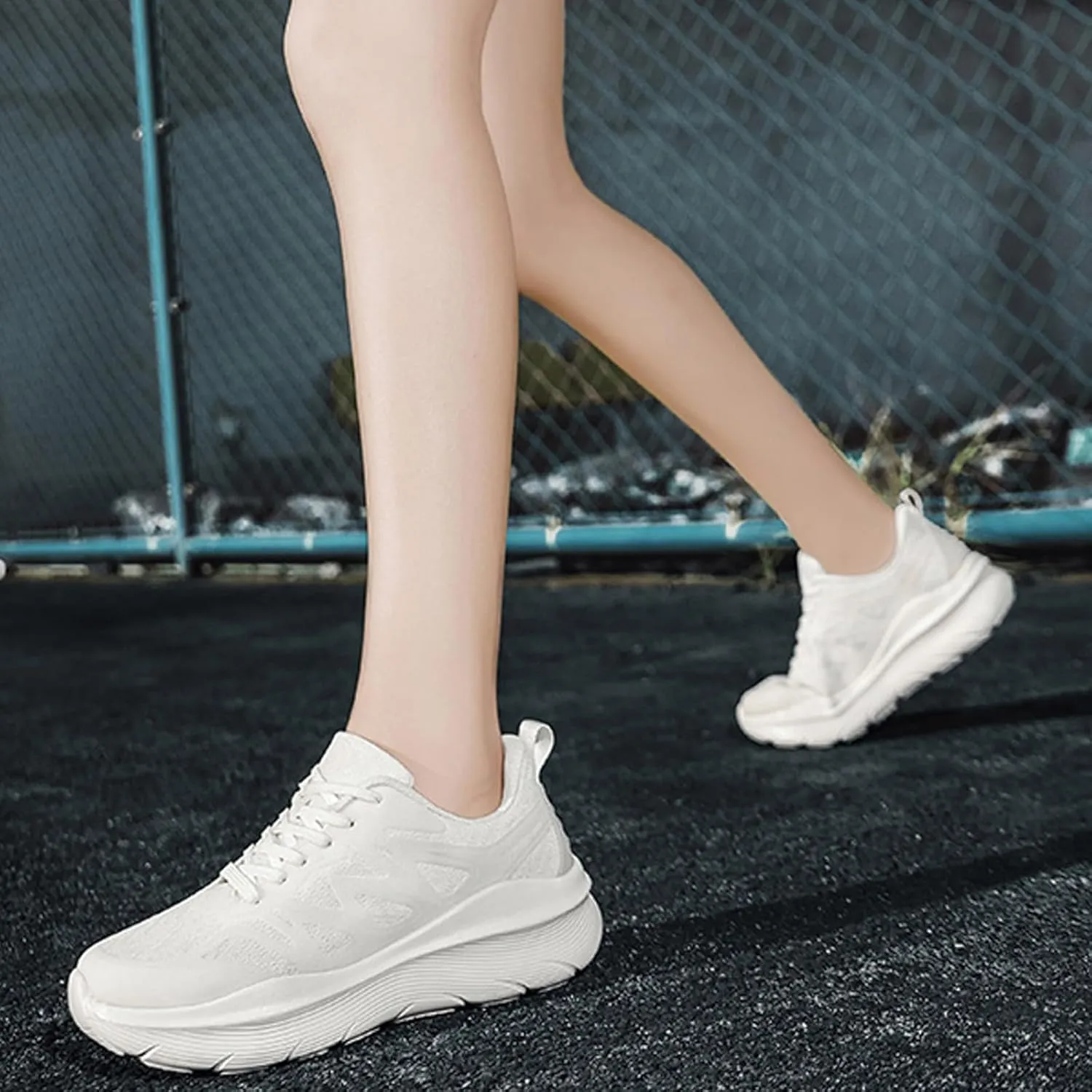 Couples Fashion Mesh Solid Color Breathable Sneakers Temperament Comfortable Running Shoes