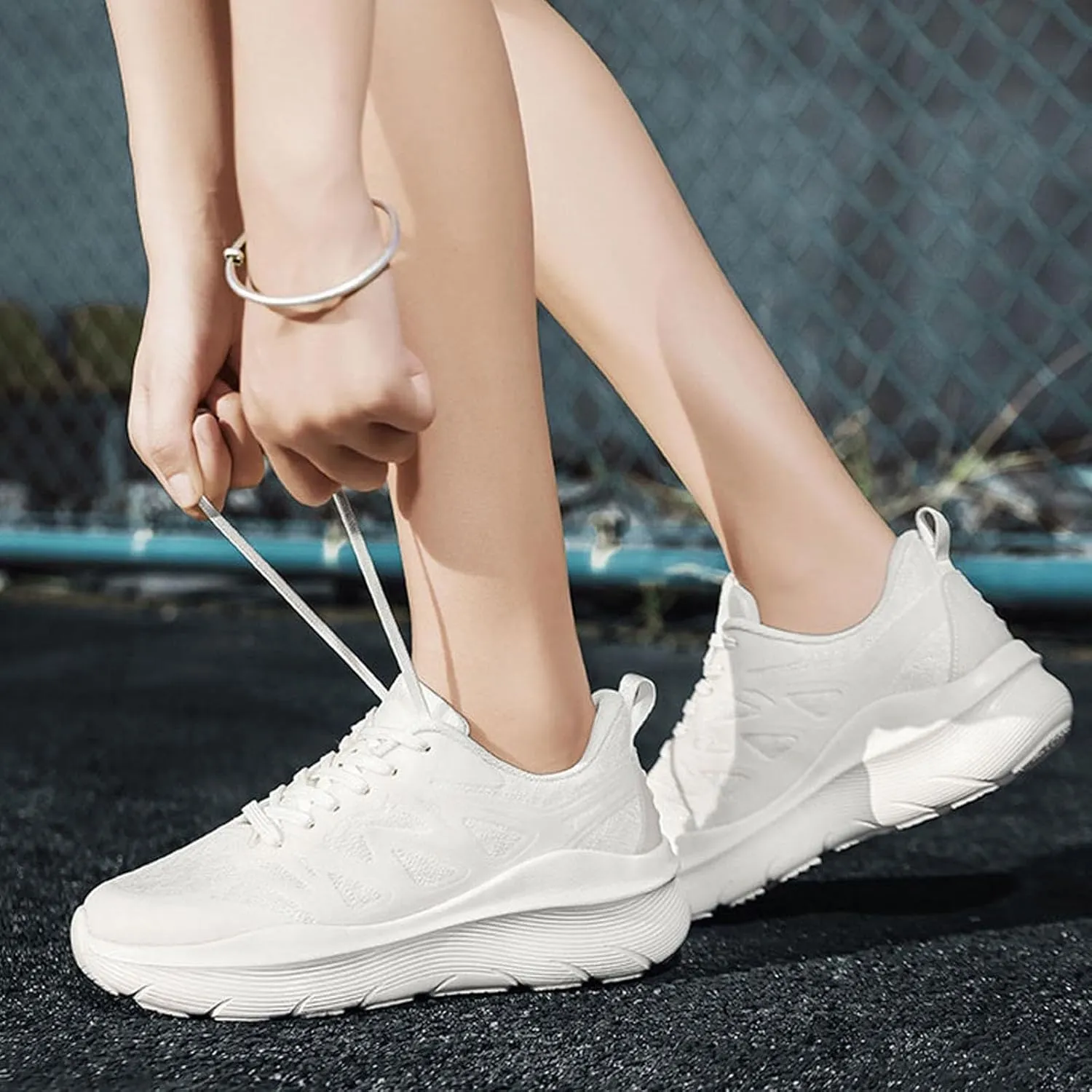 Couples Fashion Mesh Solid Color Breathable Sneakers Temperament Comfortable Running Shoes