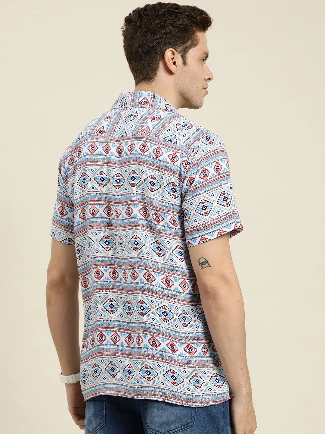 Men White-Red Prints Viscose Rayon Relaxed Fit Casual Resort Shirt