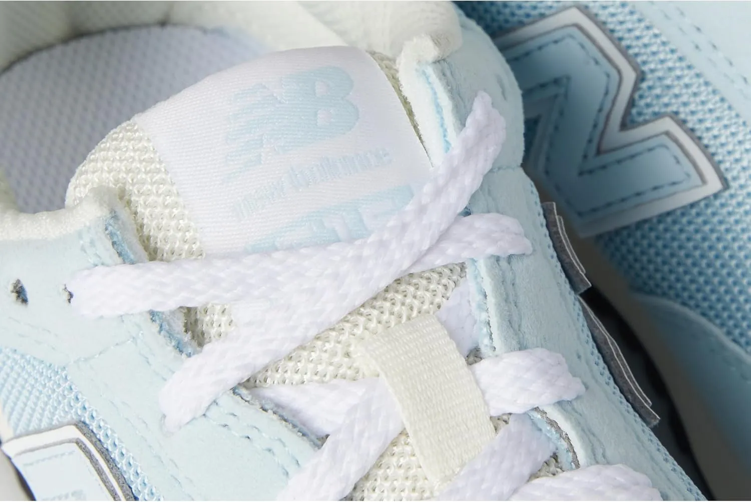 New Balance Unisex-Child 515 V1 Lace-up Sneaker