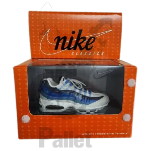 Nike -" Air Max 95 Bowen Figure