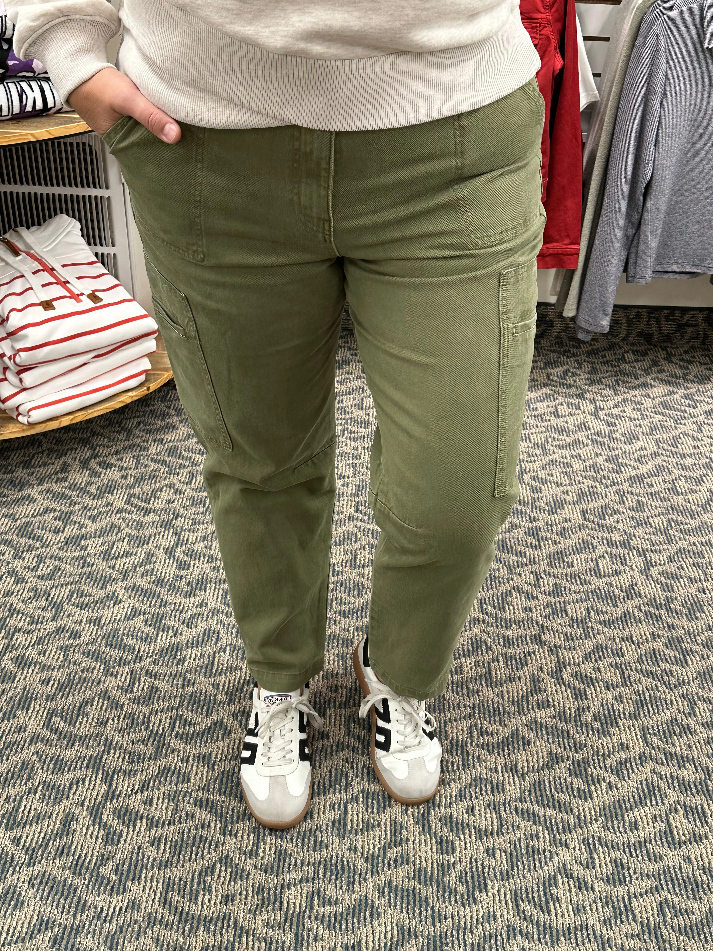 Olive Kiera Barrel Leg Jeans (Kut)