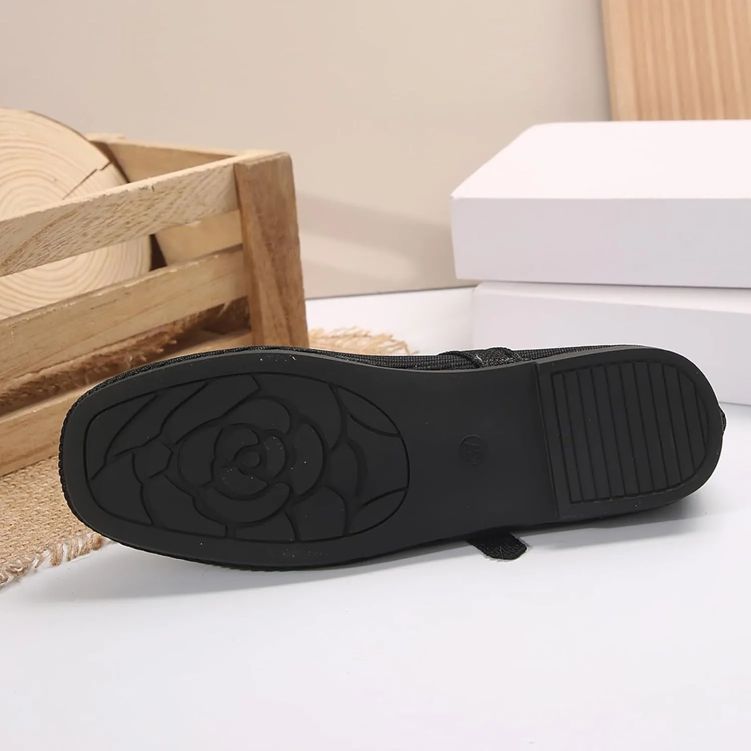 Shoes for Women - Breathable Slip-On Sneakers with Foam - Stylish and Comfortable