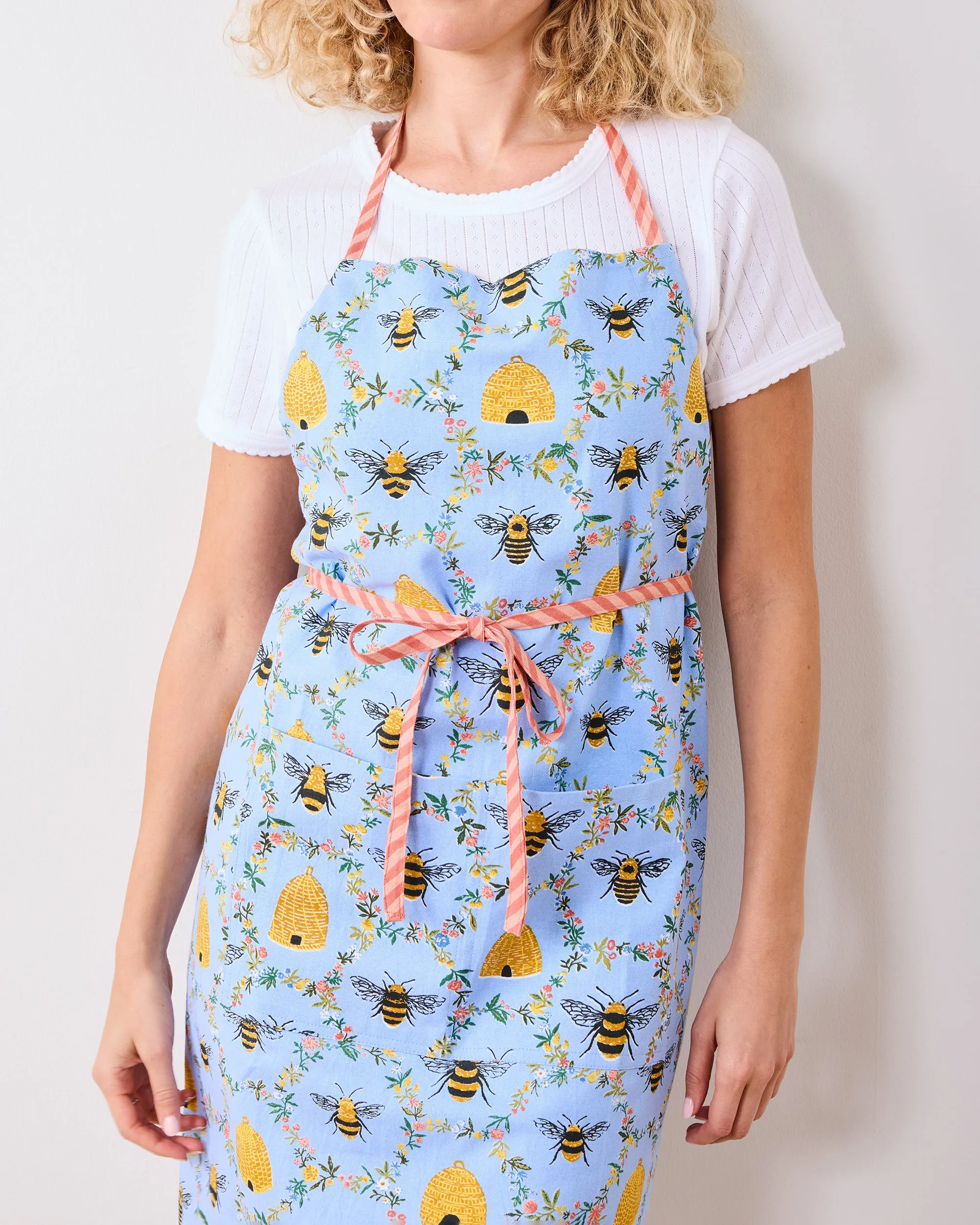 Sweet Bee - Apron - Soft Blue