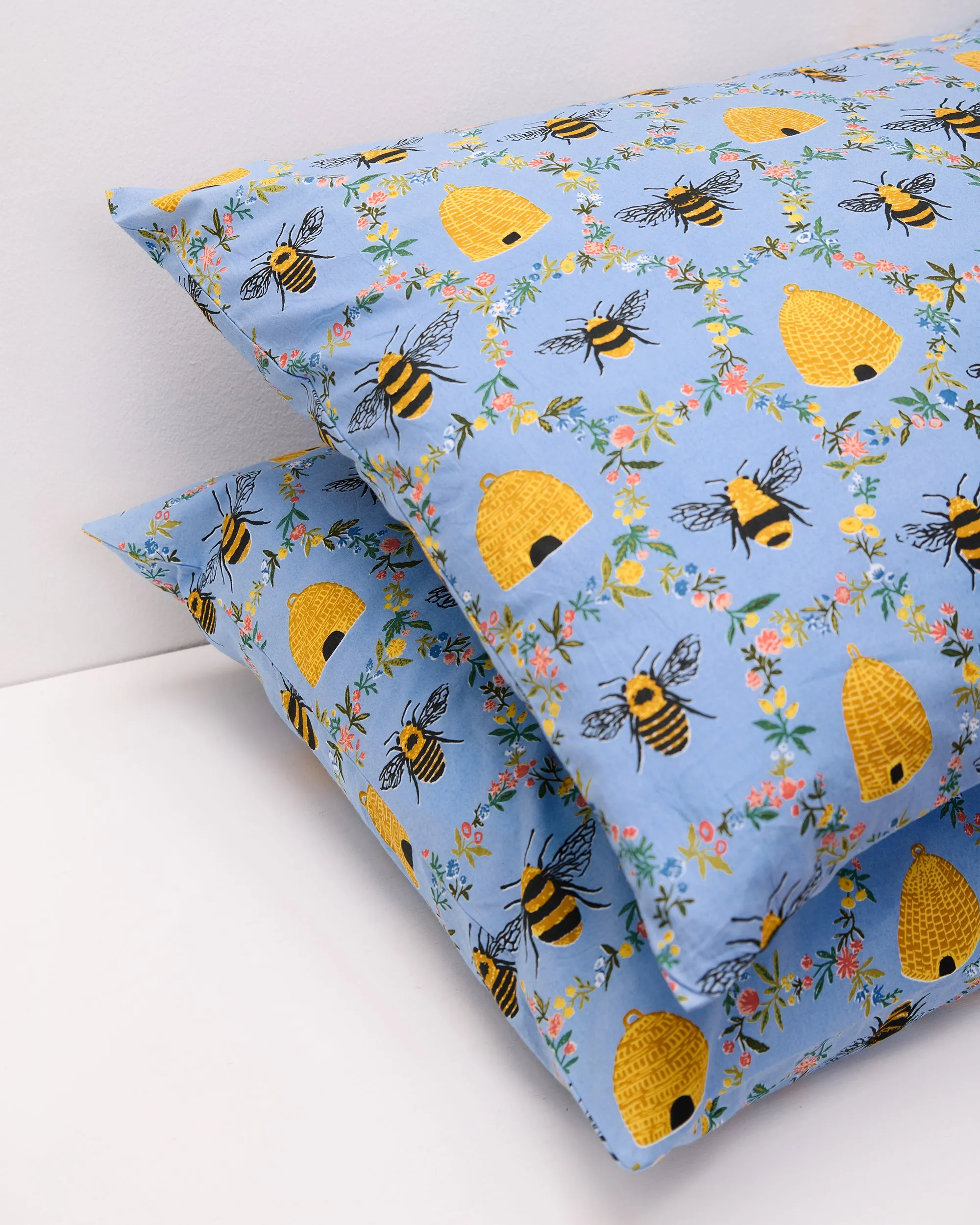 Sweet Bee - Pillowcase Set Of 2 - Soft Blue