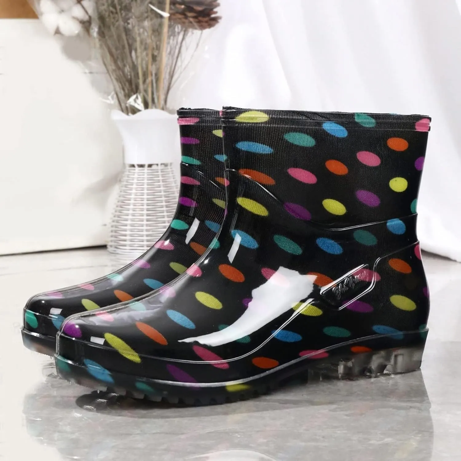 Women's Rain Boots Waterproof Mid Calf Rubber Garden Water Boots Fashion Cute Outdoor Work Mud Boots